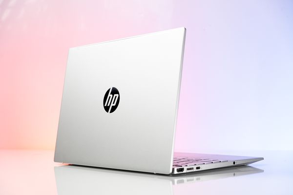 Đánh giá HP Pavilion Aero 13: Dưới 1kg, tản nhiệt cực tốt, mạnh mẽ với CPU AMD