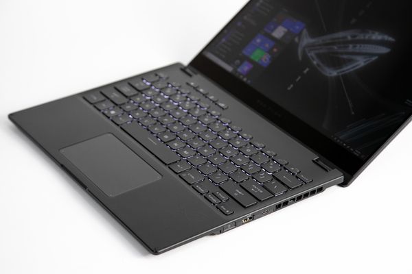 Đánh giá hiệu năng AMD Ryzen 9 5980HS trên ROG Flow X13: Nhỏ mà “võ công cao”