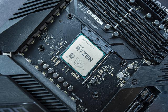 AMD Ryzen 9 5900X và AMD Radeon RX6750 XT – Combo đáp ứng mọi nhu cầu game từ nhẹ đến nặng và mọi tác vụ