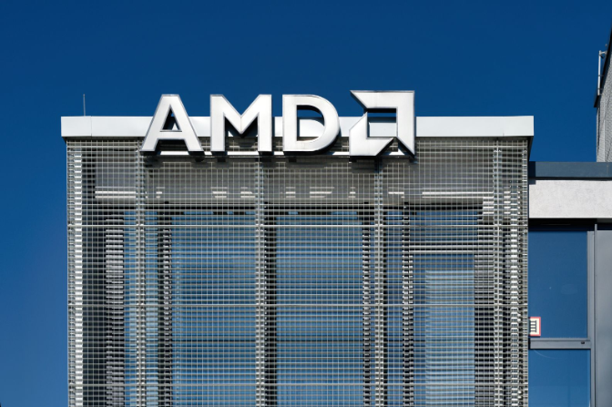Laptop chip AMD có đáng mua không? Chip AMD có tốt không?